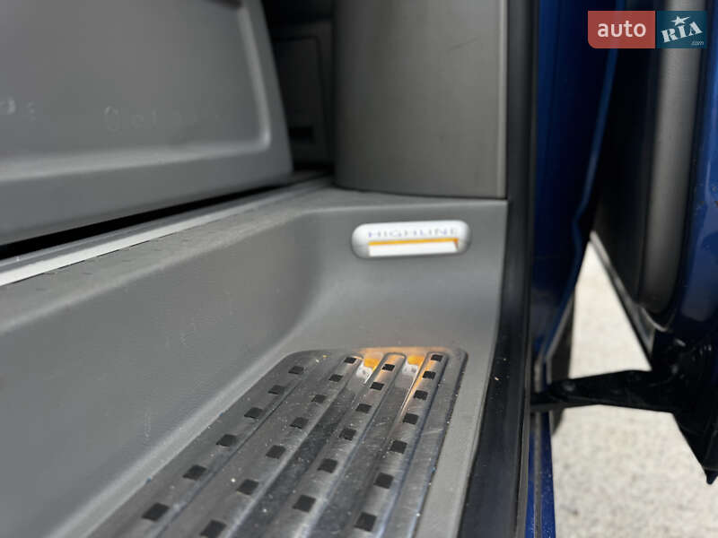 Мінівен Volkswagen Multivan 2007 в Житомирі