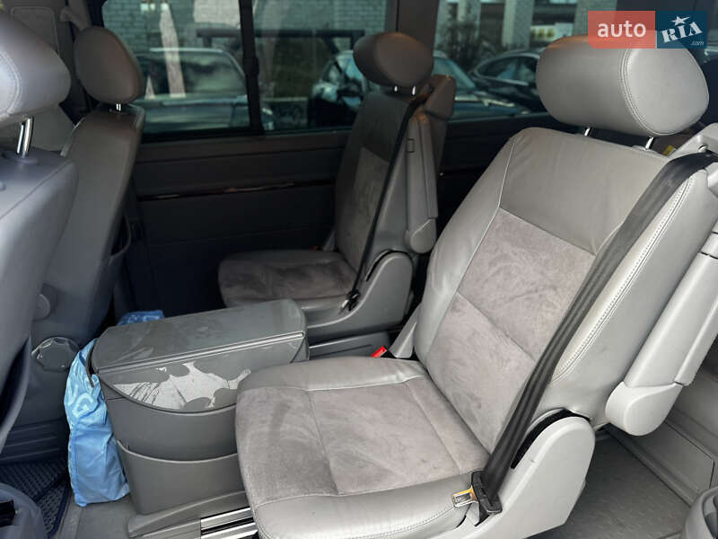 Мінівен Volkswagen Multivan 2007 в Житомирі
