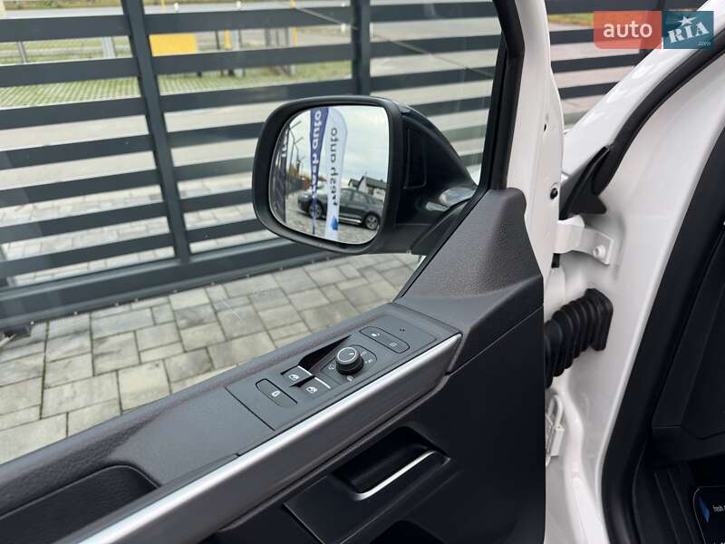 Мінівен Volkswagen Multivan 2021 в Рівному фото 15 Мінівен Volkswagen Multivan 2021 в Рівному