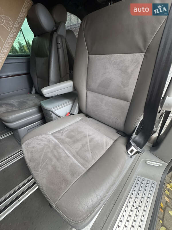 Минивэн Volkswagen Multivan 2008 в Днепре