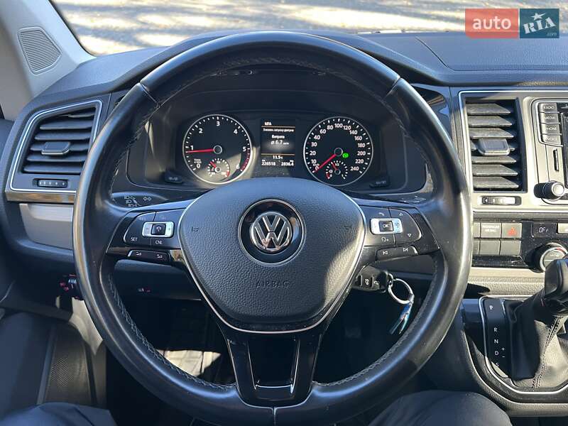 Минивэн Volkswagen Multivan 2017 в Черновцах фото 41 Минивэн Volkswagen Multivan 2017 в Черновцах