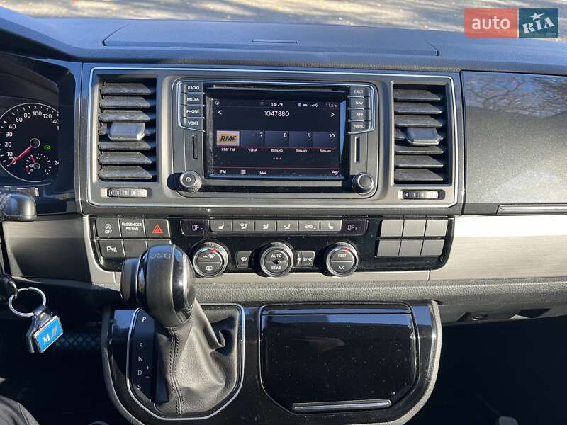 Минивэн Volkswagen Multivan 2017 в Черновцах фото 46 Минивэн Volkswagen Multivan 2017 в Черновцах