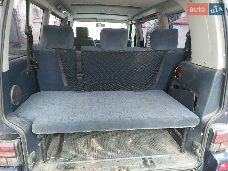 Минивэн Volkswagen Multivan 1996 в Старом Самборе