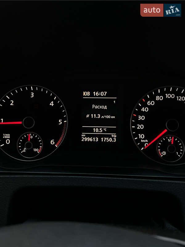 Мінівен Volkswagen Multivan 2012 в Черкасах