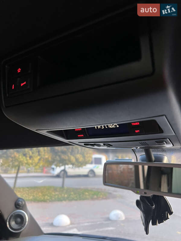 Мінівен Volkswagen Multivan 2012 в Черкасах