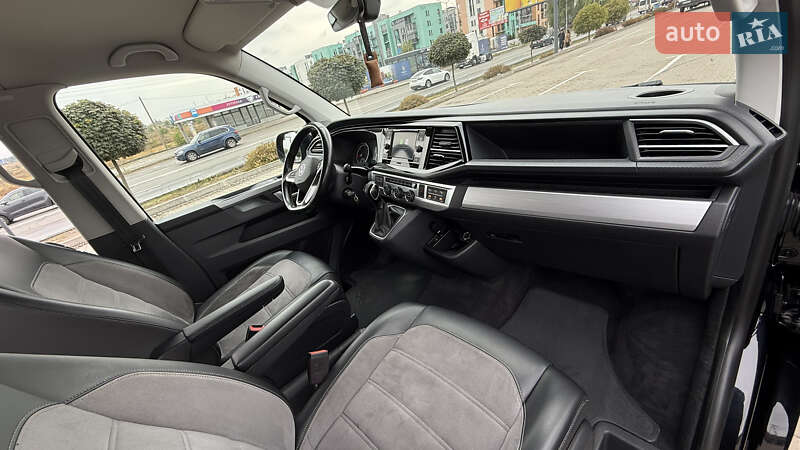 Мінівен Volkswagen Multivan 2020 в Києві