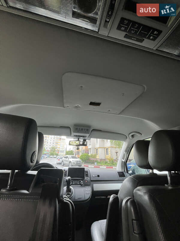 Минивэн Volkswagen Multivan 2013 в Белой Церкви