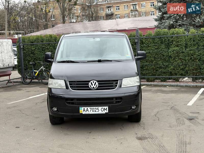 Мінівен Volkswagen Multivan 2006 в Києві