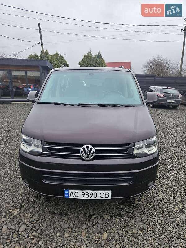 Мінівен Volkswagen Multivan 2014 в Луцьку