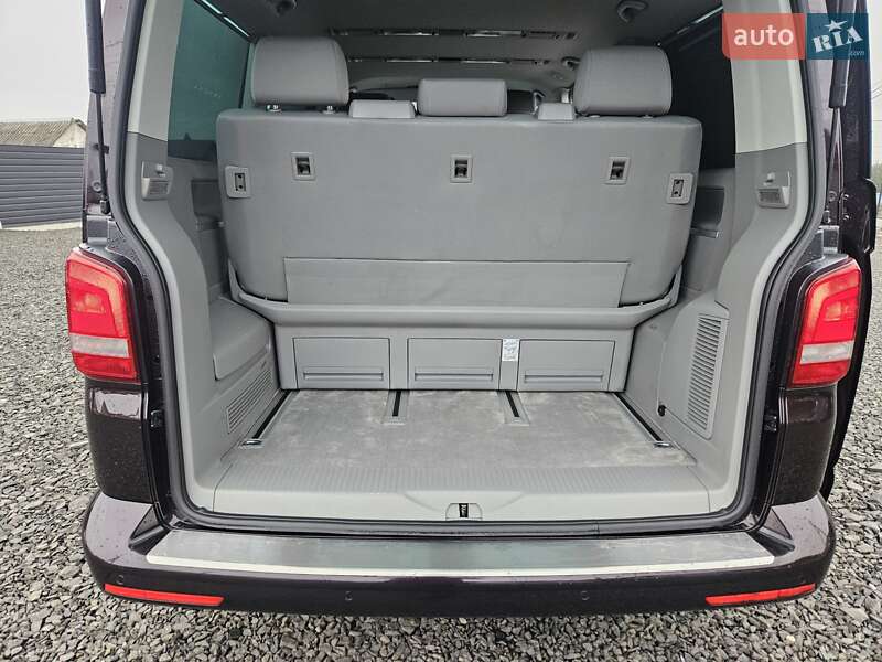 Мінівен Volkswagen Multivan 2014 в Луцьку