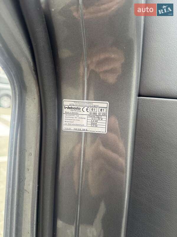 Мінівен Volkswagen Multivan 2011 в Новояворівську фото 14 Мінівен Volkswagen Multivan 2011 в Новояворівську