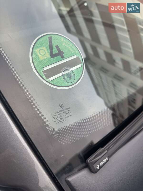Мінівен Volkswagen Multivan 2011 в Новояворівську фото 16 Мінівен Volkswagen Multivan 2011 в Новояворівську