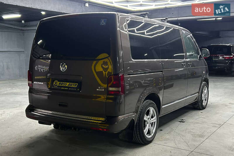 Мінівен Volkswagen Multivan 2015 в Чернівцях фото 6 Мінівен Volkswagen Multivan 2015 в Чернівцях