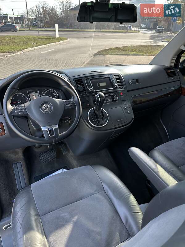 Мінівен Volkswagen Multivan 2011 в Києві фото 36 Мінівен Volkswagen Multivan 2011 в Києві
