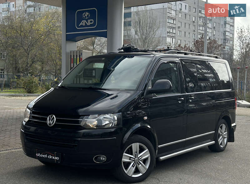 Volkswagen Multivan 2011 Volkswagen Multivan 2011