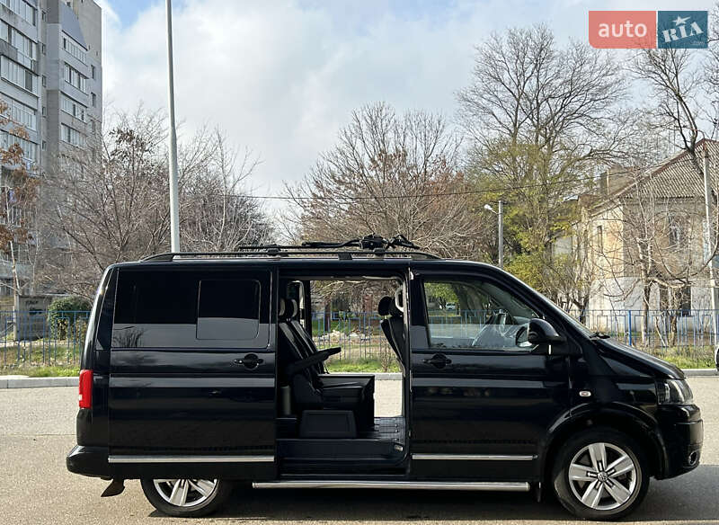 Мінівен Volkswagen Multivan 2011 в Миколаєві