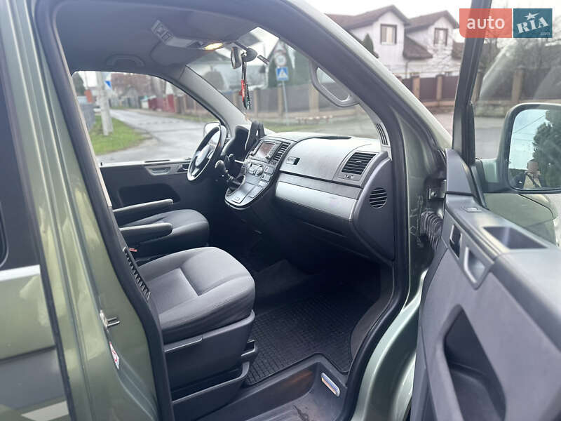 Минивэн Volkswagen Multivan 2003 в Киеве фото 12 Минивэн Volkswagen Multivan 2003 в Киеве