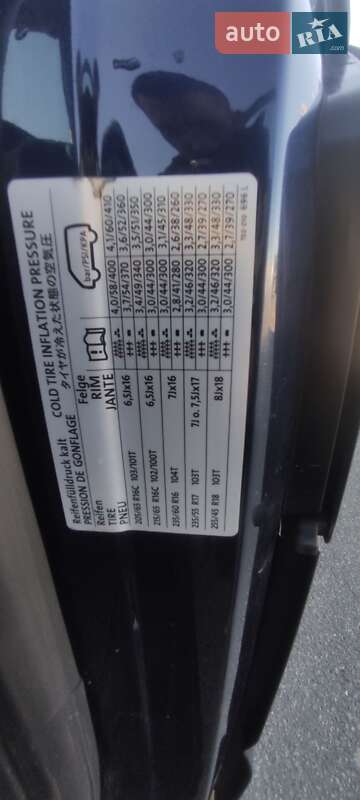 Мінівен Volkswagen Multivan 2010 в Києві фото 28 Мінівен Volkswagen Multivan 2010 в Києві