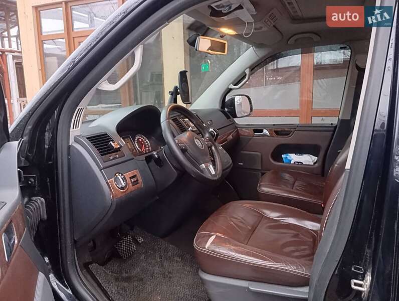 Мінівен Volkswagen Multivan 2010 в Ужгороді фото 10 Мінівен Volkswagen Multivan 2010 в Ужгороді