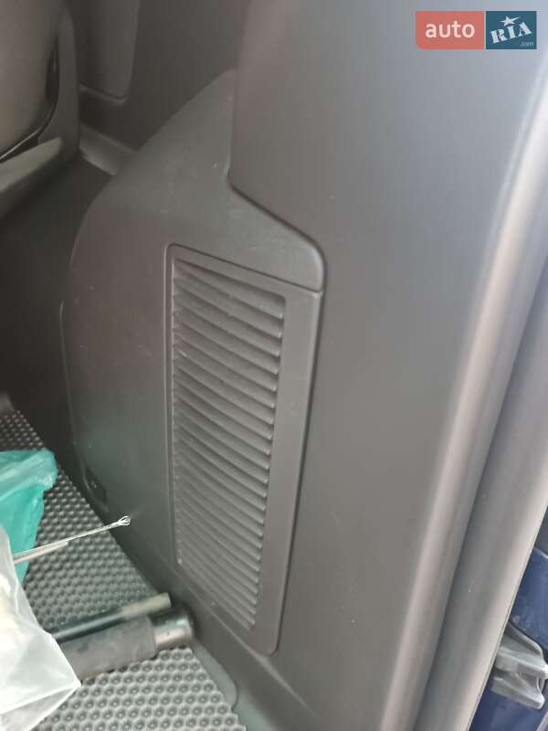 Минивэн Volkswagen Multivan 2004 в Николаеве фото 15 Минивэн Volkswagen Multivan 2004 в Николаеве