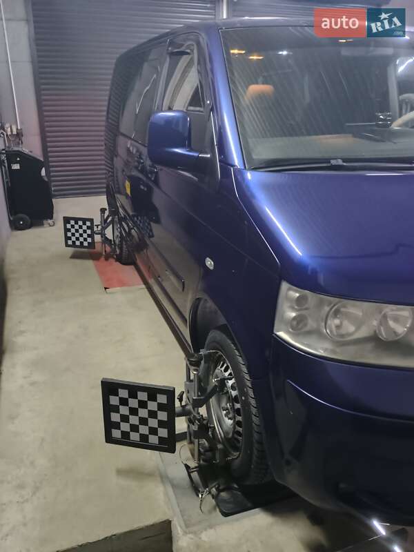 Минивэн Volkswagen Multivan 2004 в Николаеве фото 4 Минивэн Volkswagen Multivan 2004 в Николаеве