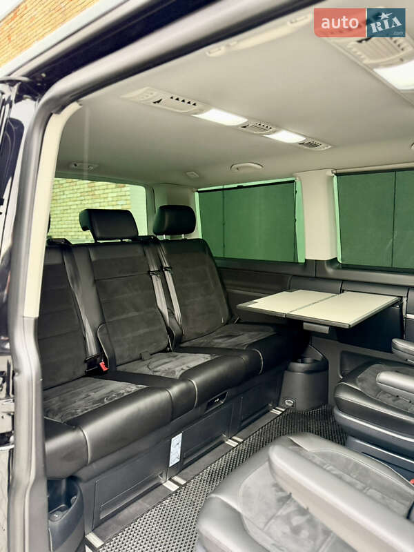 Минивэн Volkswagen Multivan 2018 в Луцке