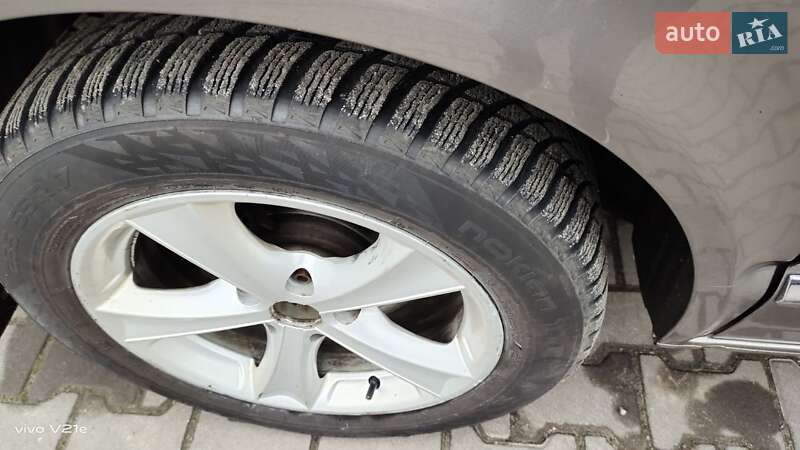 Минивэн Volkswagen Multivan 2016 в Киеве