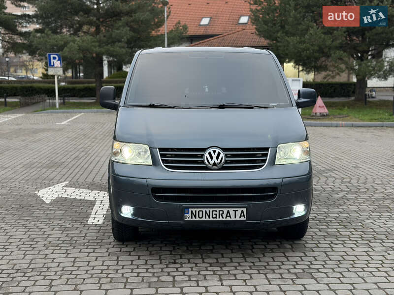 Минивэн Volkswagen Multivan 2007 в Ивано-Франковске фото 3 Минивэн Volkswagen Multivan 2007 в Ивано-Франковске