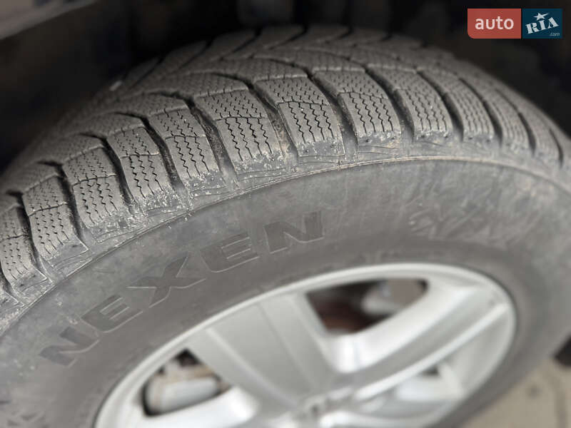 Минивэн Volkswagen Multivan 2013 в Каменке