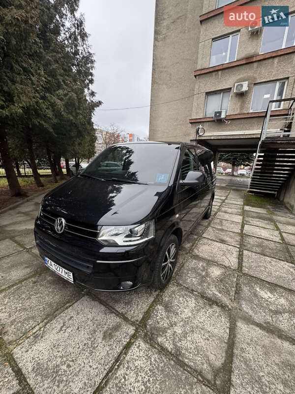 Минивэн Volkswagen Multivan 2014 в Львове