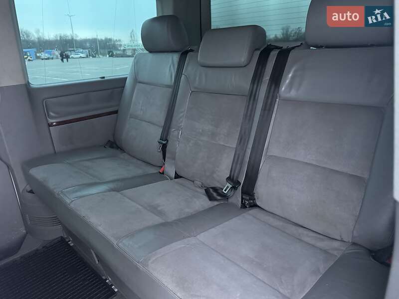Минивэн Volkswagen Multivan 2007 в Днепре фото 27 Минивэн Volkswagen Multivan 2007 в Днепре