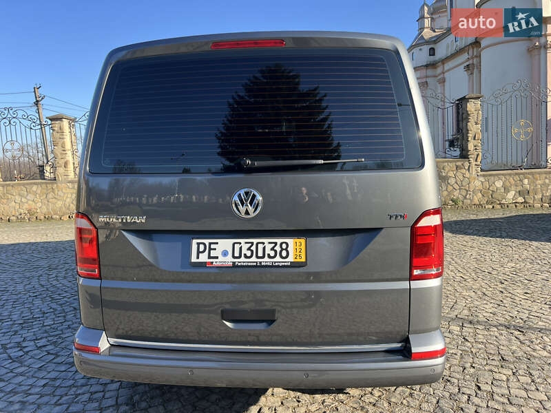 Минивэн Volkswagen Multivan 2018 в Черновцах