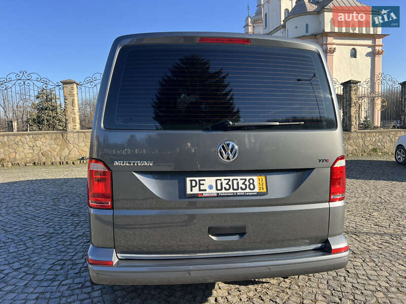 Минивэн Volkswagen Multivan 2018 в Черновцах