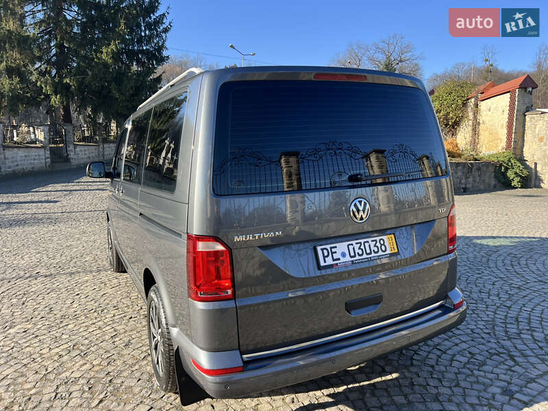 Минивэн Volkswagen Multivan 2018 в Черновцах