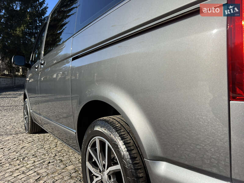 Минивэн Volkswagen Multivan 2018 в Черновцах