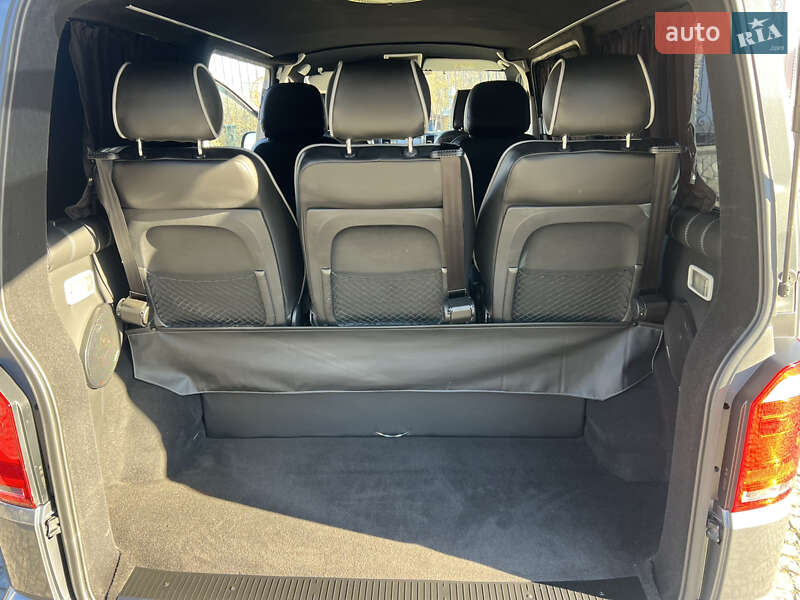 Минивэн Volkswagen Multivan 2018 в Черновцах