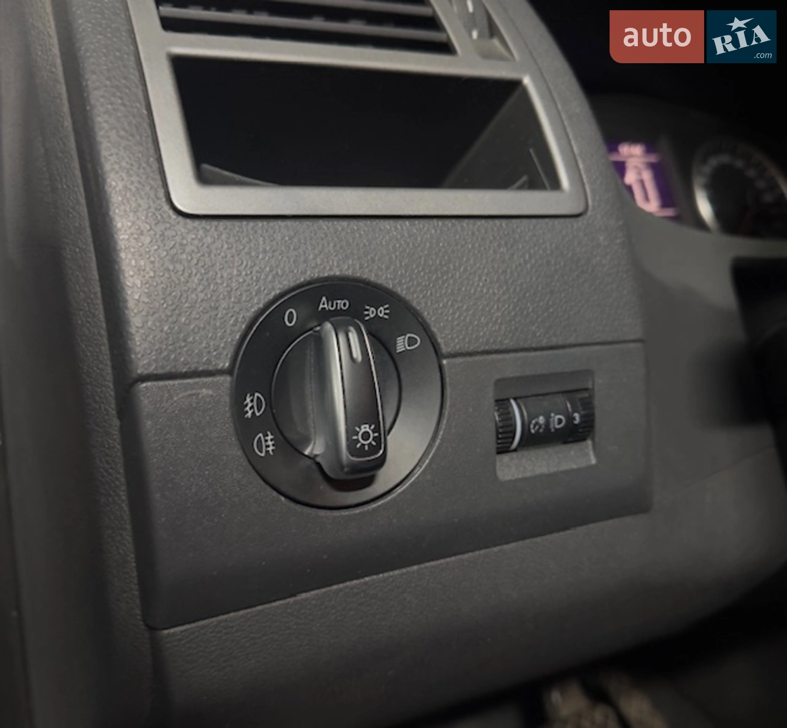 2013 Volkswagen Multivan - мініатюра 15