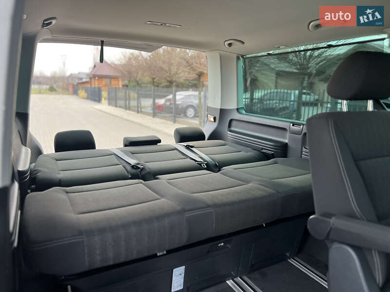 Минивэн Volkswagen Multivan 2017 в Луцке фото 24 Минивэн Volkswagen Multivan 2017 в Луцке