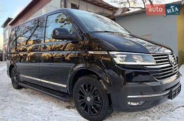 Минивэн Volkswagen Multivan 2022 в Киеве