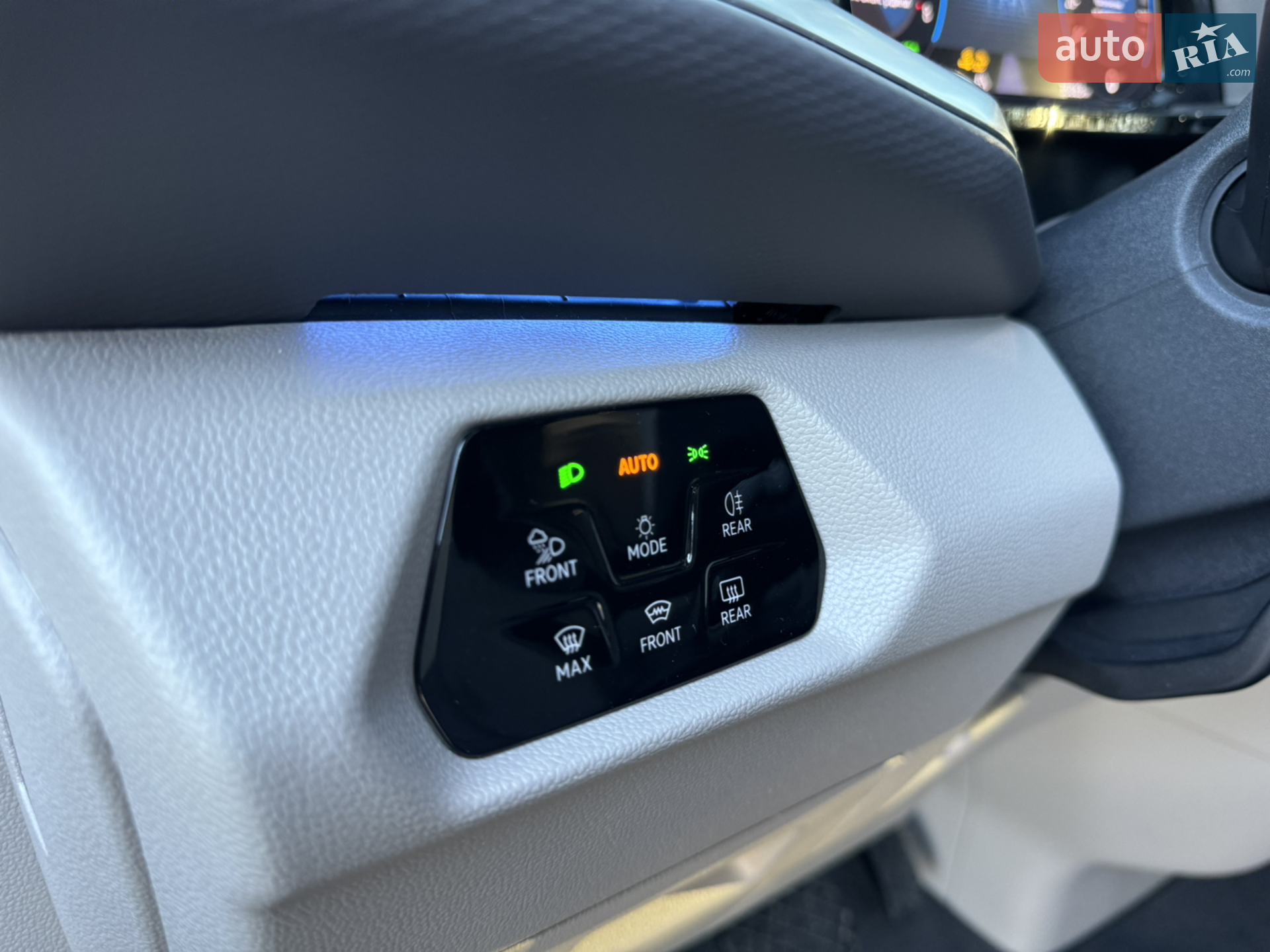 2022 Volkswagen Multivan - мініатюра 25