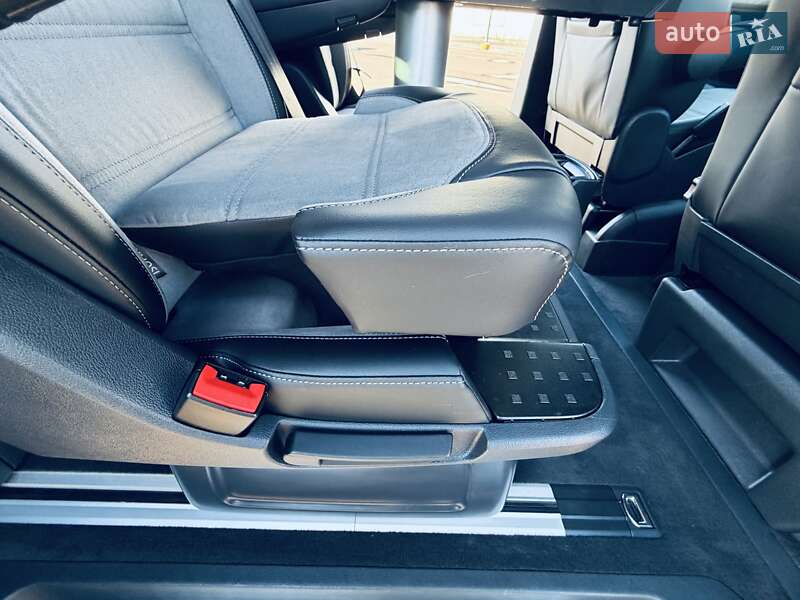 Минивэн Volkswagen Multivan 2019 в Одессе фото 24 Минивэн Volkswagen Multivan 2019 в Одессе
