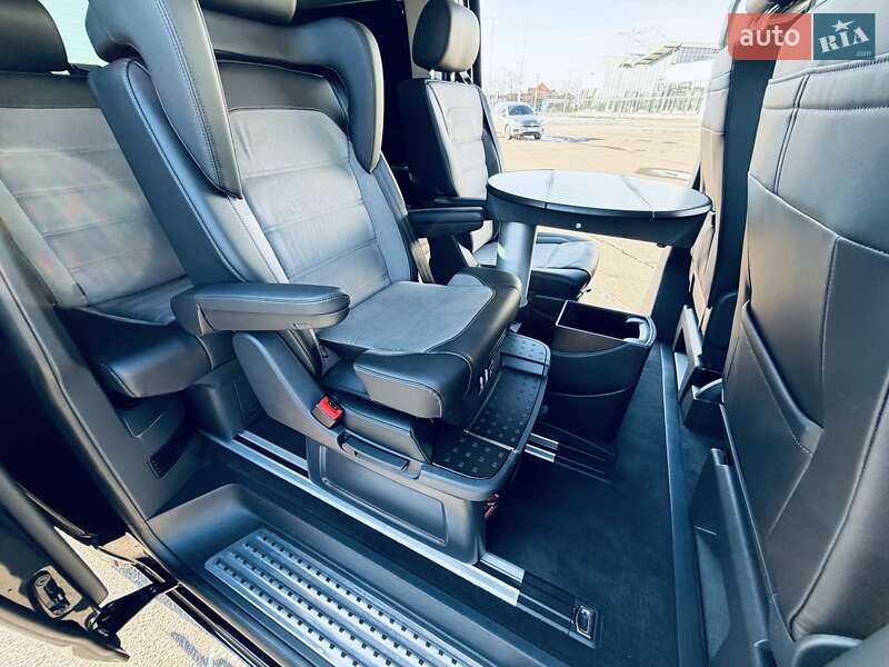 Минивэн Volkswagen Multivan 2019 в Одессе фото 26 Минивэн Volkswagen Multivan 2019 в Одессе