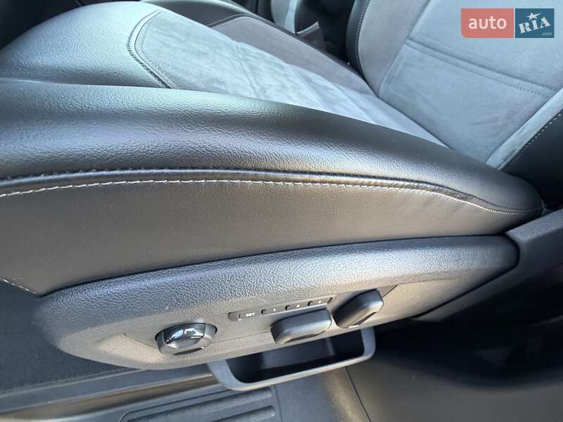 Минивэн Volkswagen Multivan 2019 в Одессе фото 34 Минивэн Volkswagen Multivan 2019 в Одессе