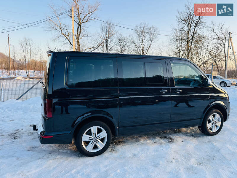 Минивэн Volkswagen Multivan 2018 в Иршаве