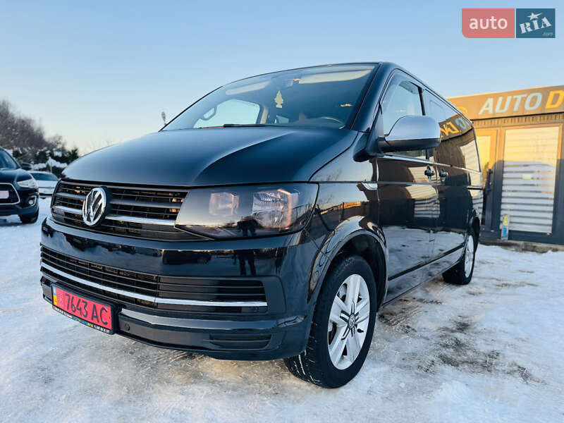 Минивэн Volkswagen Multivan 2018 в Иршаве