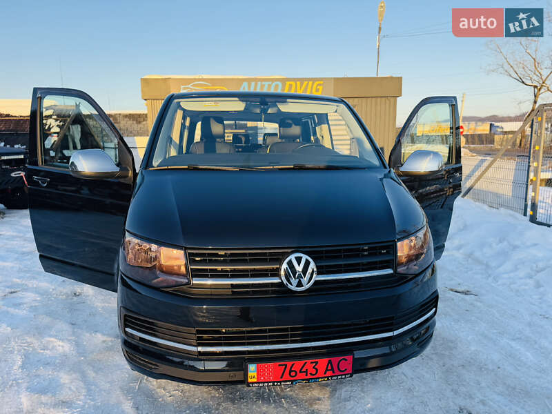 Минивэн Volkswagen Multivan 2018 в Иршаве