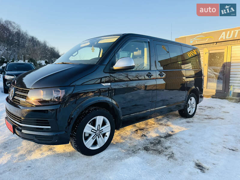 Минивэн Volkswagen Multivan 2018 в Иршаве