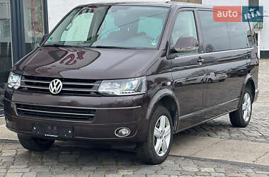Минивэн Volkswagen Multivan 2014 в Киеве
