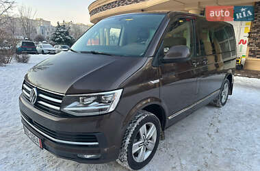 Мінівен Volkswagen Multivan 2017 в Києві