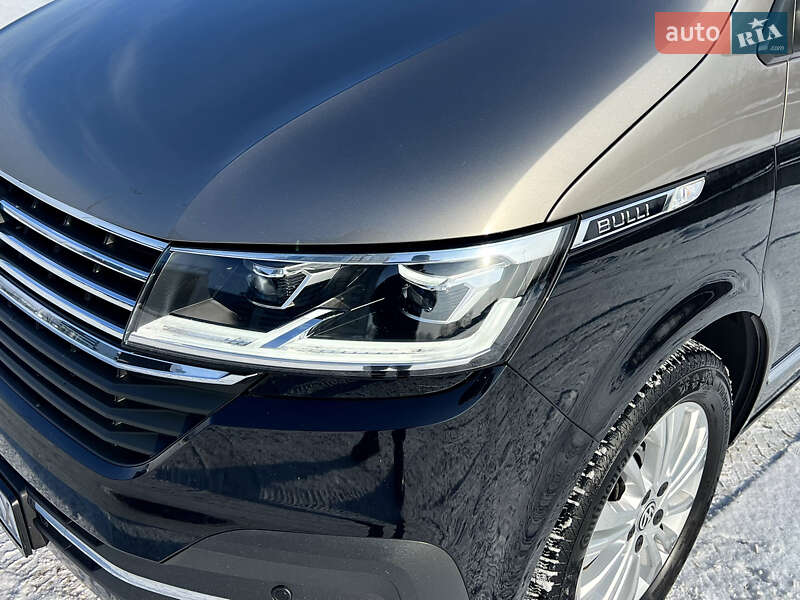 Минивэн Volkswagen Multivan 2020 в Киеве